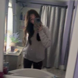 Meet your Posher, Teagan